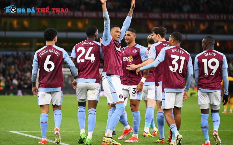 Aston Villa đang ở vị trí thứ 10 trên bảng xếp hạng