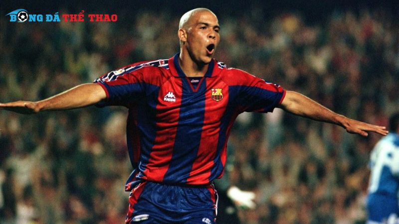 Ronaldo Nazario là tiền đạo xuất sắc nhất mọi thời đại