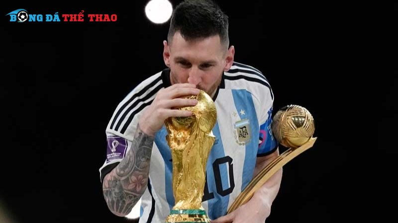 Lionel Messi (Argentina) - Nghệ sĩ sân cỏ và huyền thoại sống