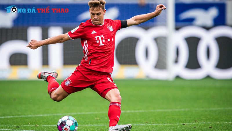 Joshua Kimmich (Bayern Munich) - một trong những Verratti được mệnh danh là một trong các tiền vệ phòng ngự xuất sắc nhất thế giới